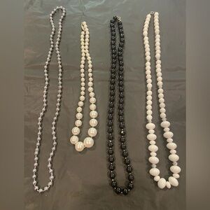 Elegant Black and White Beaded Necklace Set